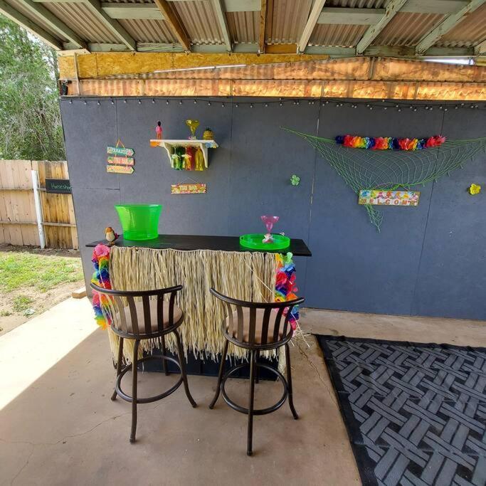 Cheerful 3 Bedroom House. Great Location Colorado Springs Exterior photo